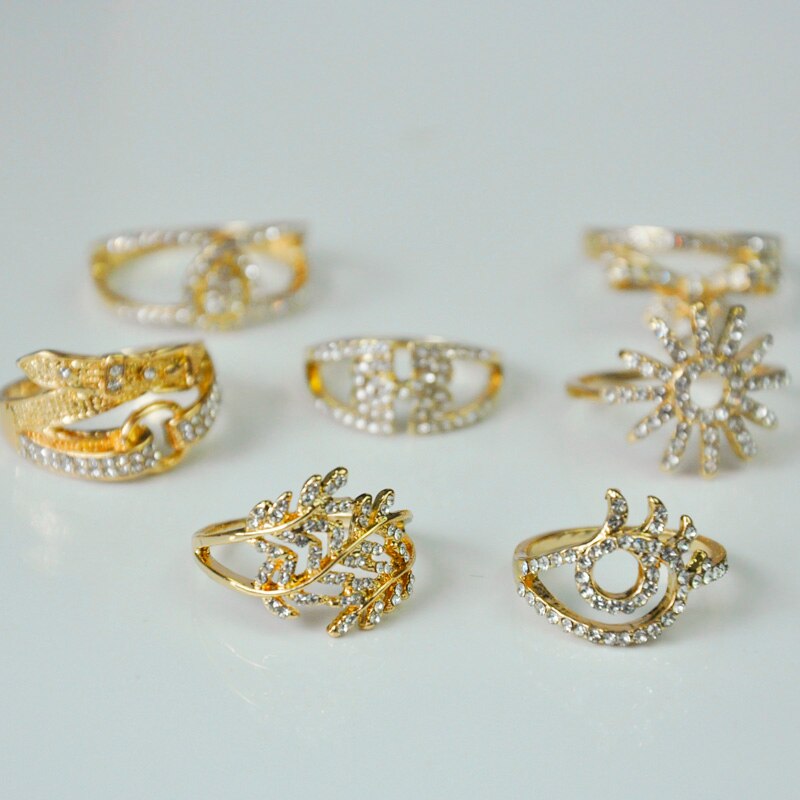 50Pcs Hot Sale Women's Rings New Design Mixed Wholesale Styles Gold Zircon Rings
